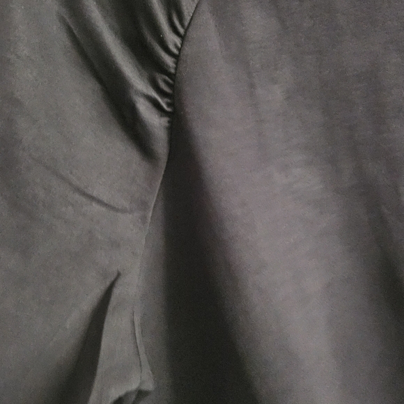 #21 Woman"s Black Active Sweater - Picture 2 of 4